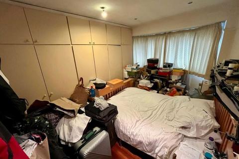 237 Waltham Way, London, E4 8AQ