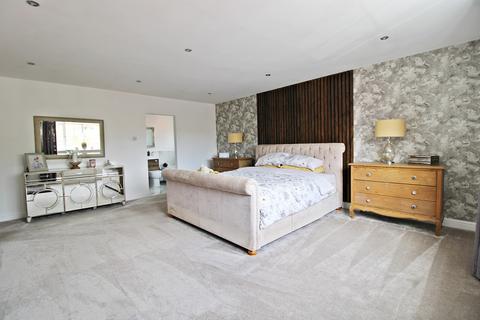 undefined, Tonyrefail, Porth CF39