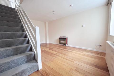 2 bedroom terraced house to rent, Somergate Road, Cheltenham GL51
