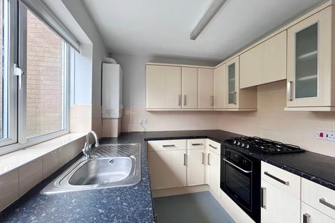 2 bedroom terraced house to rent, Somergate Road, Cheltenham GL51