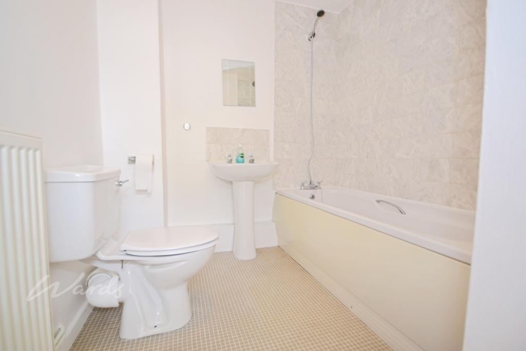 Chatham bathroom
