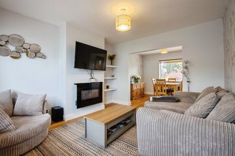 3 bedroom semi-detached house for sale, Moxon Close, Pontefract WF8