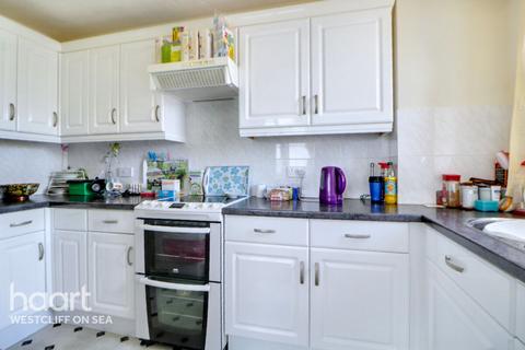 1 bedroom flat for sale, Gordon Place, Southend-On-Sea