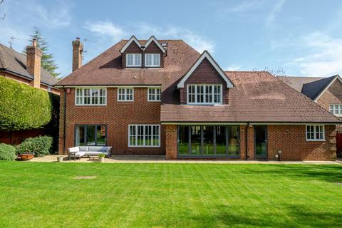 6 bedroom detached house for sale, Woodchester Park, Knotty Green, Beaconsfield, Buckinghamshire, HP9