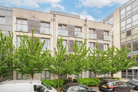 Garden Road, Richmond TW9