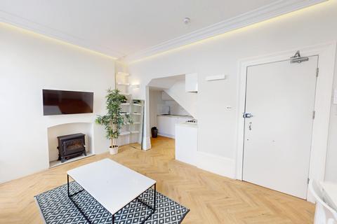 1 bedroom flat to rent, Oriental Place, Brighton, BN1