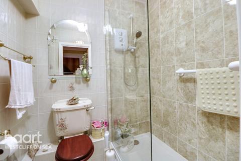 1 bedroom flat for sale, Gordon Place, Southend-On-Sea