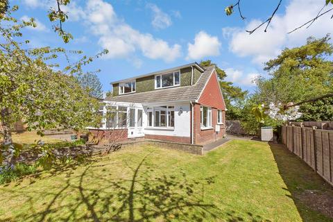 4 bedroom detached bungalow for sale, Green Lane, Waterlooville PO8