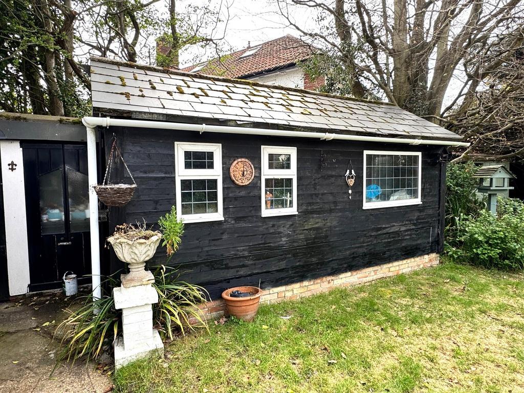 Workshop/Store