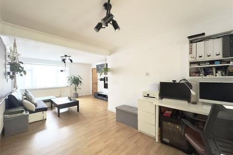 8 Leonard Avenue, Swanscombe, DA10 0EY