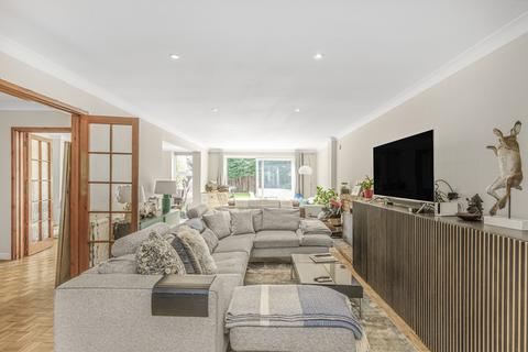 5 bedroom detached house to rent, Church Road, Richmond, TW10