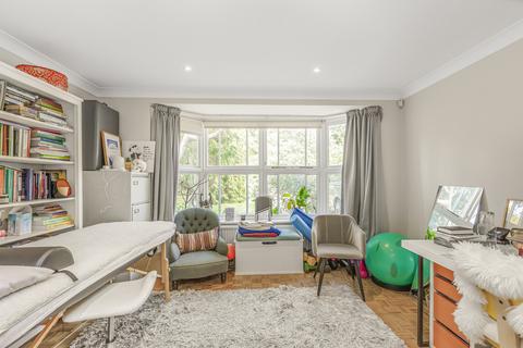 5 bedroom detached house to rent, Church Road, Richmond, TW10