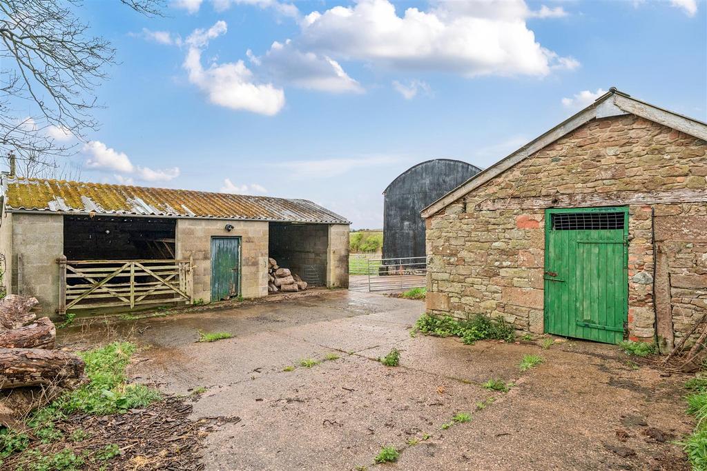Outbuildings / barns