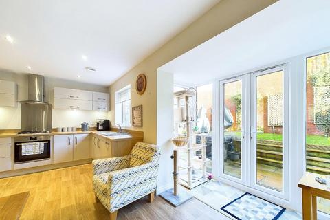 72 Bentley Bridge Road, Matlock, DE4 5PQ