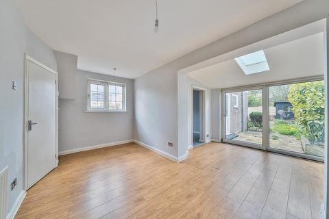 134 Berwick Crescent, Sidcup, DA15 8HR