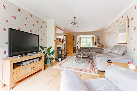 3 bedroom detached house for sale, The Street, Harleston IP20