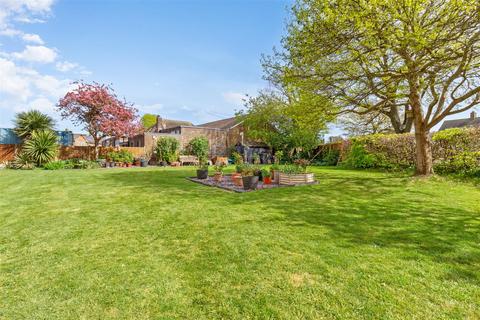 2 bedroom flat for sale, Jupps Lane, Goring-By-Sea, Worthing
