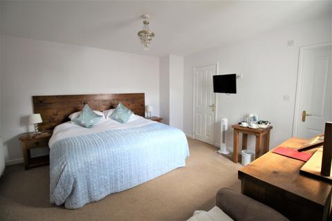 undefined, High Street, Earith, PE28