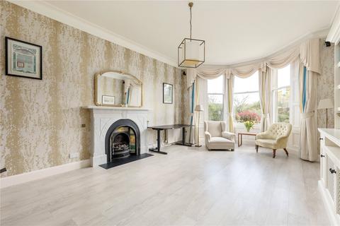 10 Midmar Drive, Edinburgh, EH10 6BU