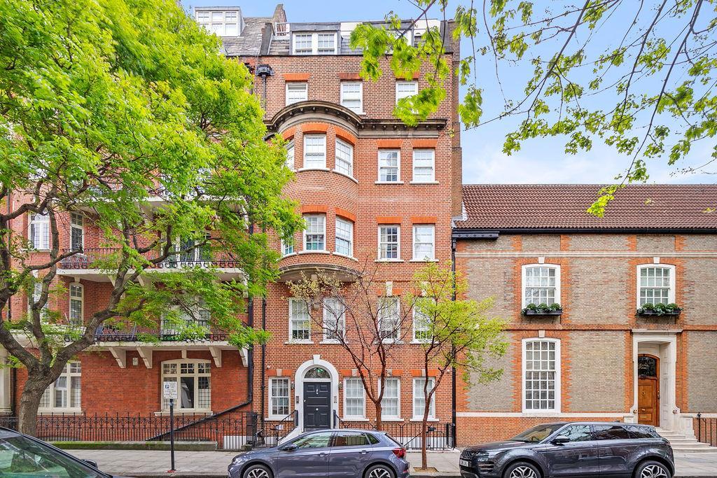 Sloane Gate House7-16.jpg