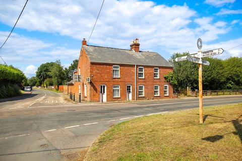 undefined, Sway Road, Lymington, SO41