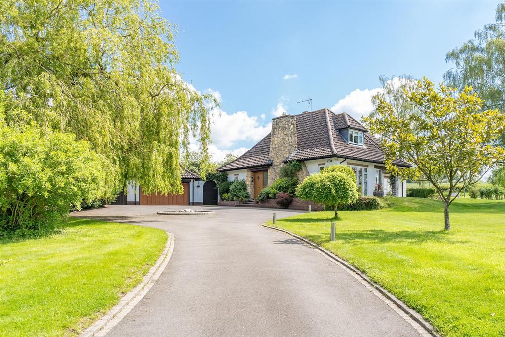 Thurley Croft 01688-copy.jpg