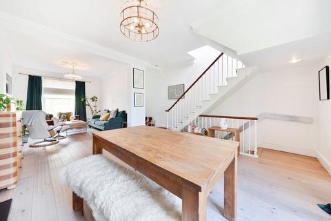 5 bedroom house for sale, Fentiman Road, London SW8