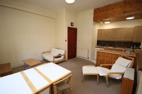 1 bedroom flat to rent, Dean Park Street, Stockbridge, Edinburgh