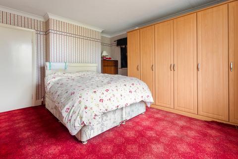 72 Burringham Road, Scunthorpe, DN17 2DE
