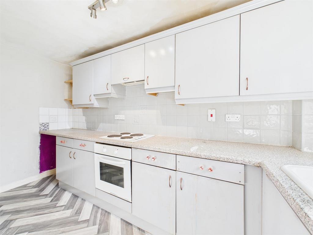 Kitchen 3.jpg