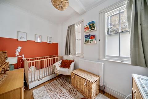 190 Effra Road, London, SW19 8QA
