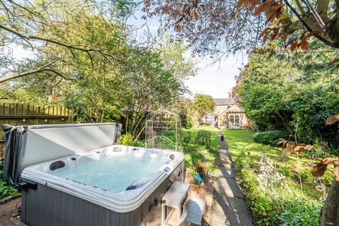 3 bedroom cottage for sale, Main Street, Leicester LE7