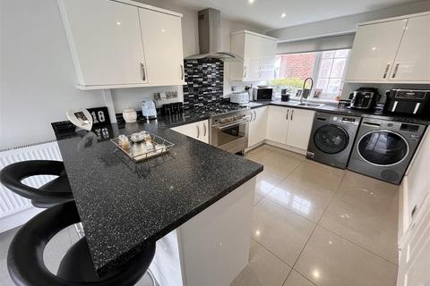 4 bedroom mews for sale, Budworth Walk, Wilmslow