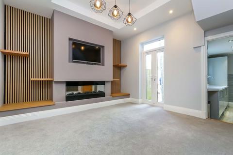 3 bedroom semi-detached house for sale, Hall Street, Southport PR9