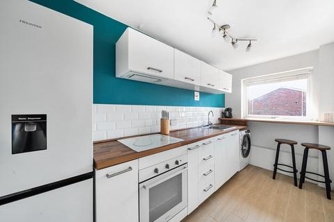 Flat 3, Rosewood Court, 2 Tudor Road, Kingston Upon Thames, KT2 6AW
