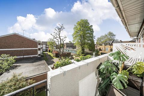 Flat 3, Rosewood Court, 2 Tudor Road, Kingston Upon Thames, KT2 6AW