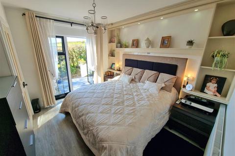 3 bedroom detached bungalow for sale, Navarino, North Petherwin