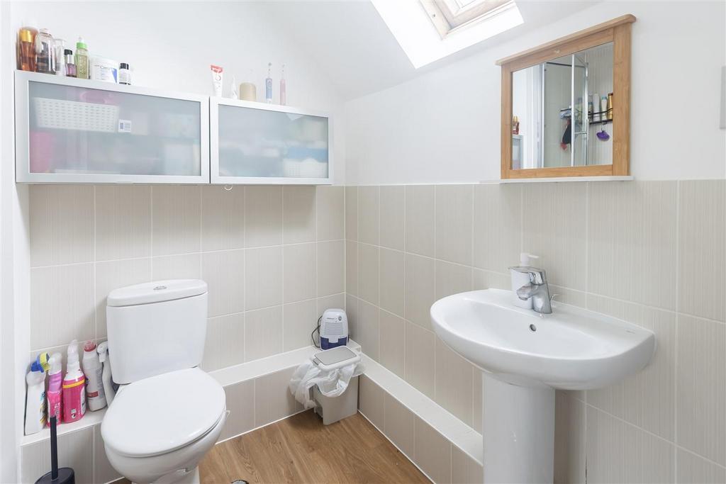 99 Blenheim Sq (20).jpg