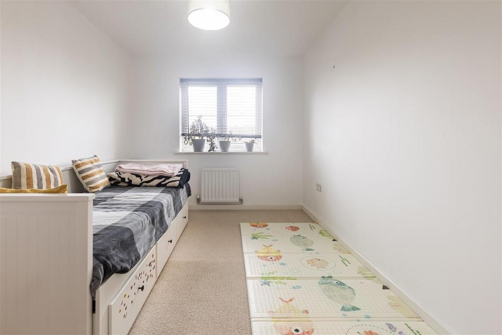 99 Blenheim Sq (10).jpg