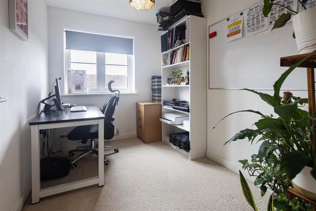 99 Blenheim Sq (11).jpg