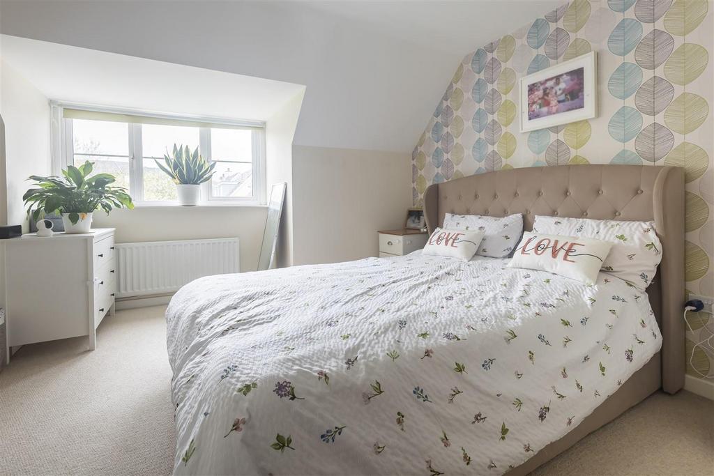 99 Blenheim Sq (18).jpg