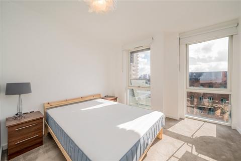 2 bedroom apartment to rent, Turnberry Quay, London, E14