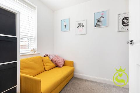 46 Abraham Drive, Poole, BH15 4FU