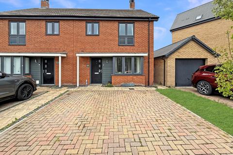 undefined, Decima Gardens, Central Bedfordshire LU5