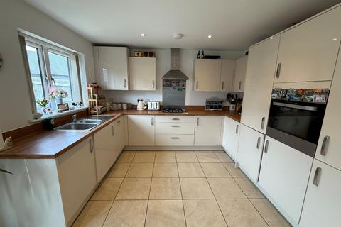 undefined, Decima Gardens, Central Bedfordshire LU5