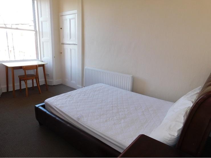 5304-20210630081130-Salisbury-Road-8
