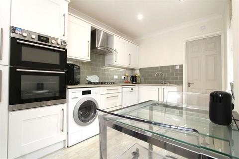 36 Napier Road, Bromley, BR2 9JA