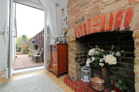 36 Napier Road, Bromley, BR2 9JA