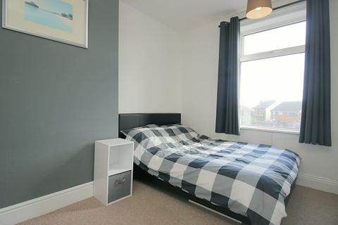 3 bedroom terraced house for sale, North Road, Wibsey, Bradford, BD6