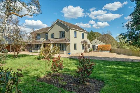 Longdene Farnham Road, Sleaford, Bordon, GU35 0QP